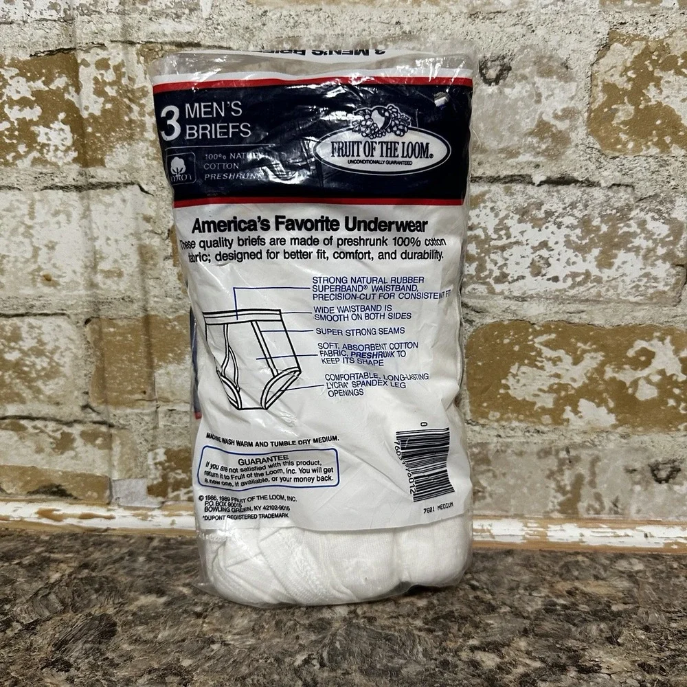 Vintage 80s Fruit of the Loom Mens Underwear Briefs Whitey Tightys USA 34-36